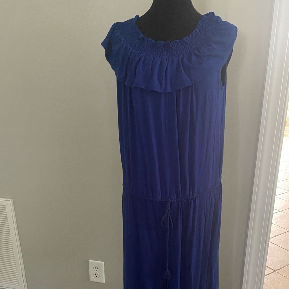 Beautiful Royal Blue cropped jumper
